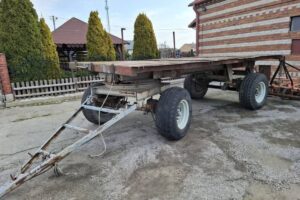 tipping trailer