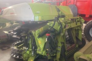 claas combine harvester