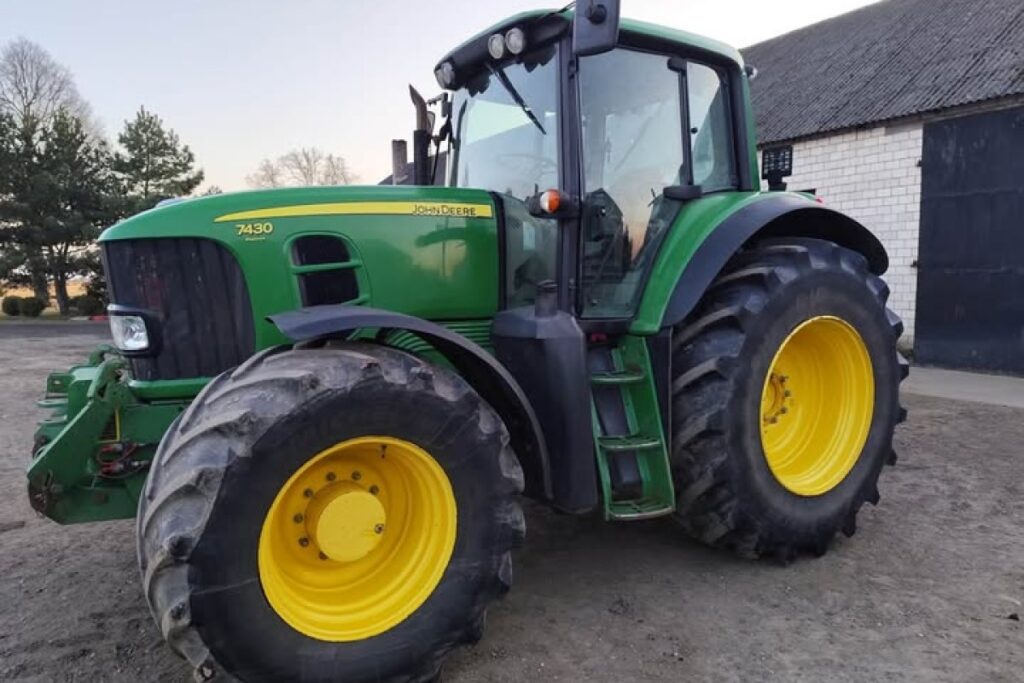 john deere tractor