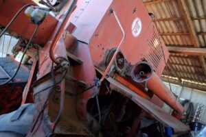 combine harvester header