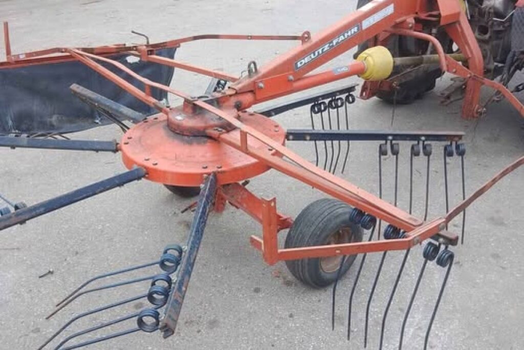agricultural hay rake