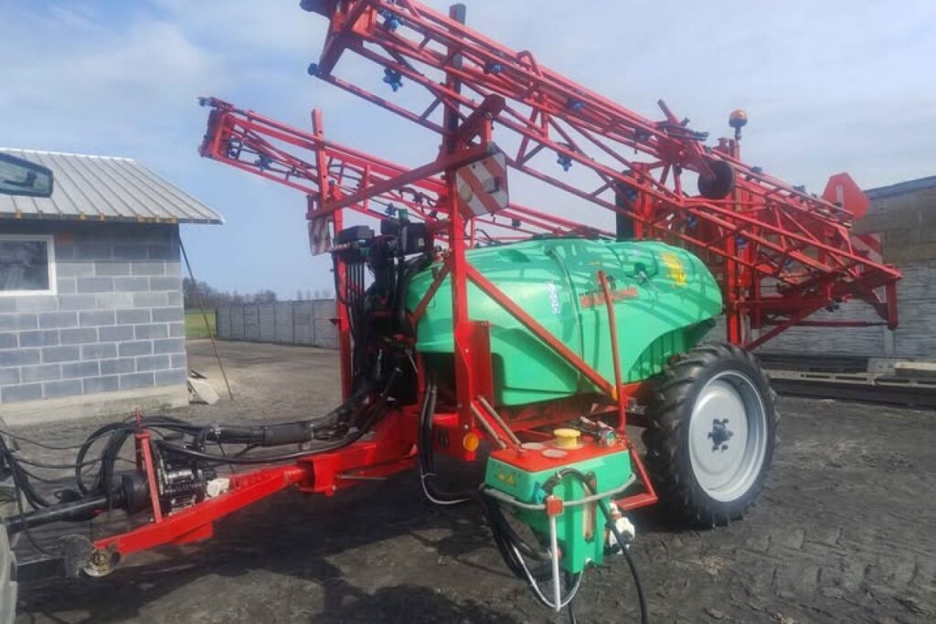 agricultural sprayer