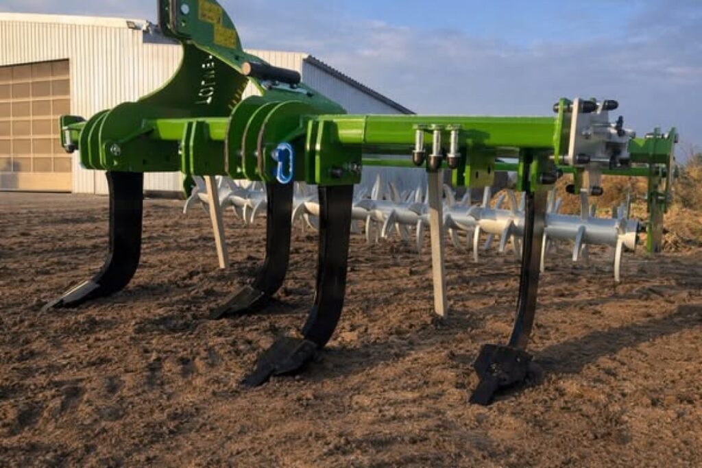 agricultural subsoiler