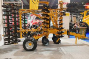 agricultural disc harrow