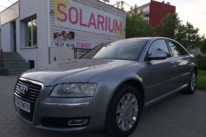 audi a8 car