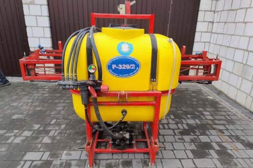 agricultural sprayer