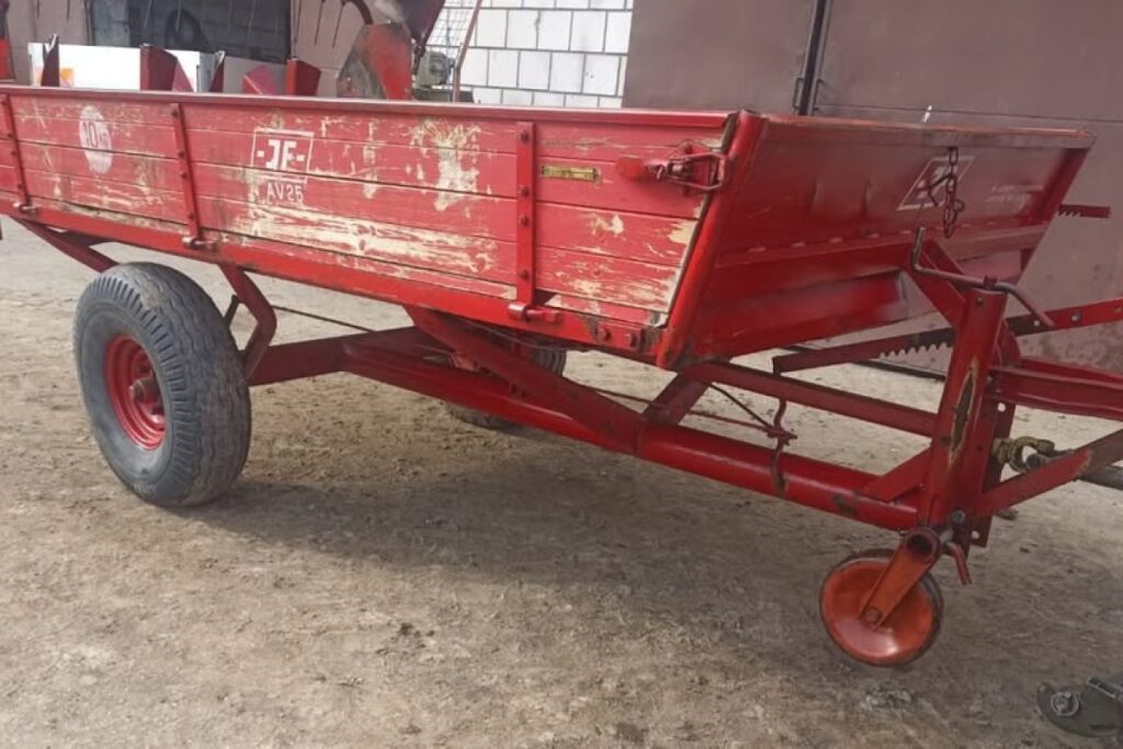 manure spreader
