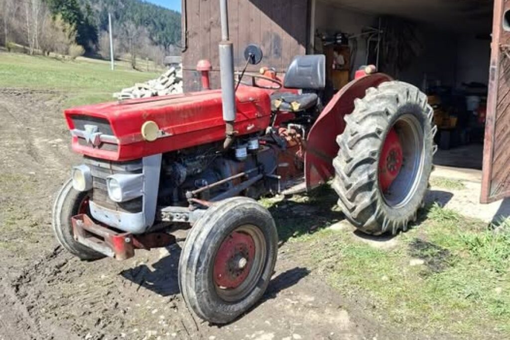 tractor Massey Ferguson