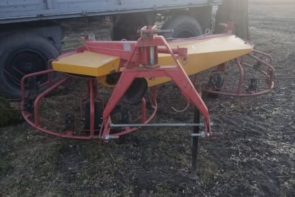 agricultural tedder rake