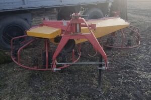 agricultural tedder rake