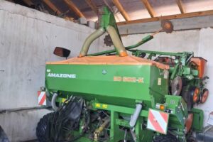 corn seeder machine