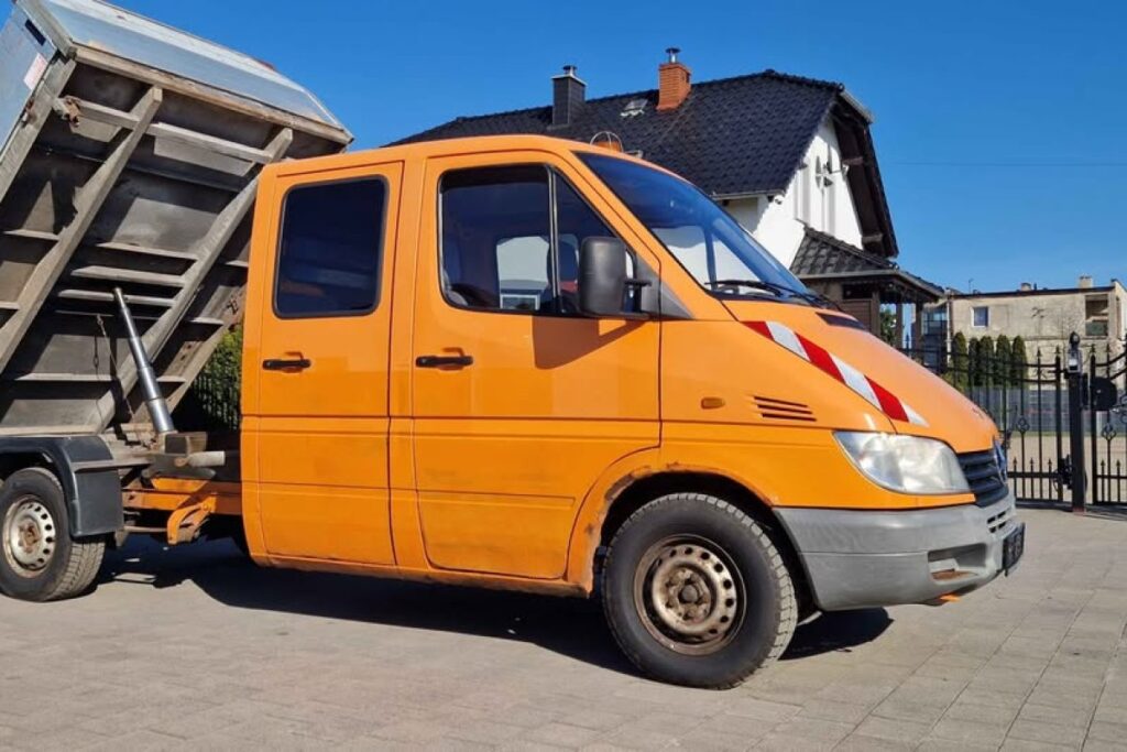 Mercedes Sprinter truck