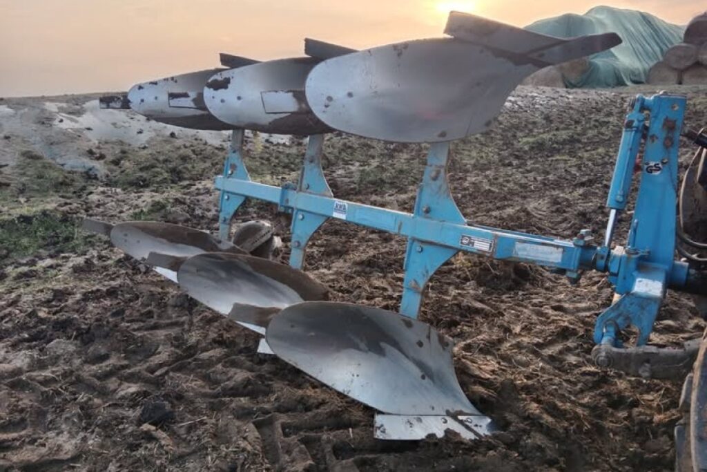 plough agricultural