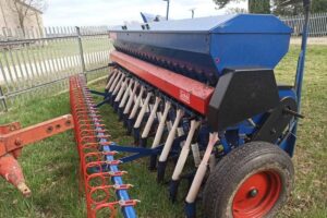 seed drill machine