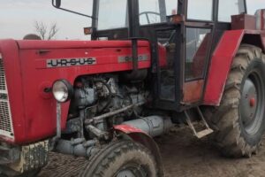 ursus tractor