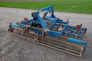 agricultural seeder machine