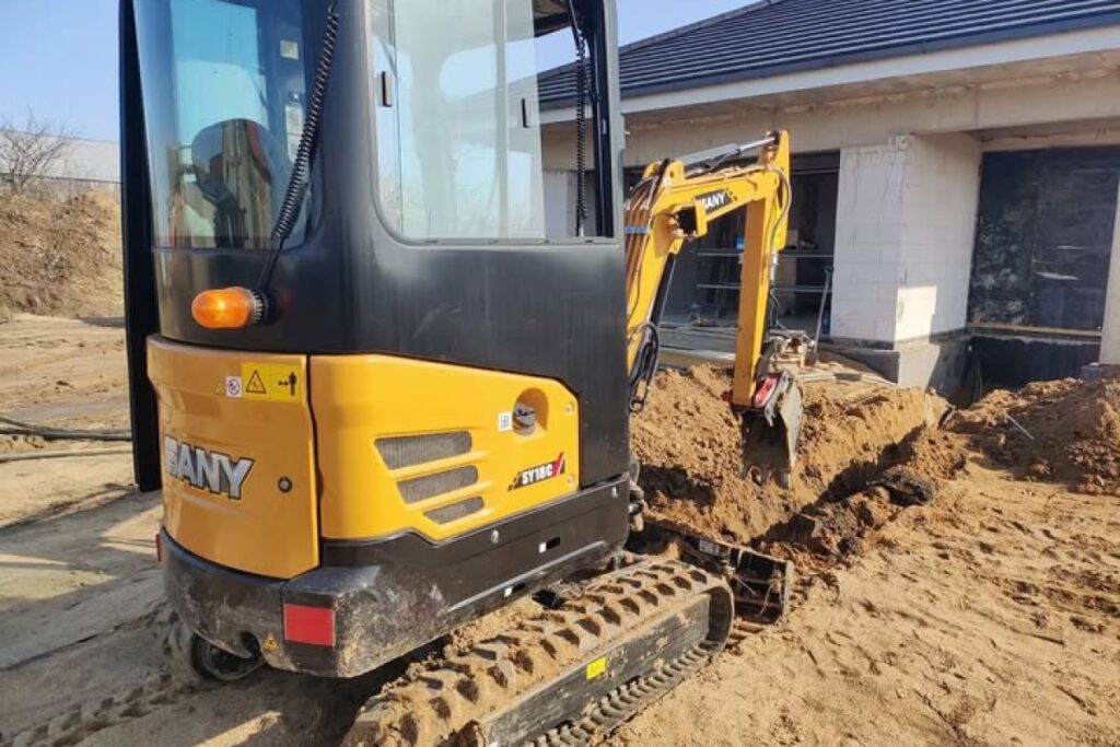 mini excavator work
