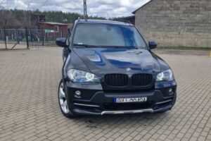 bmw x5 car