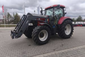 agricultural tractor