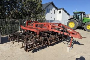 agricultural cultivator