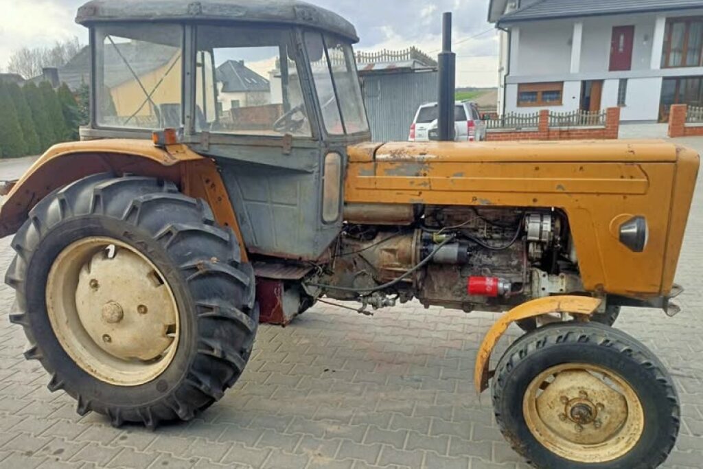 ursus tractor