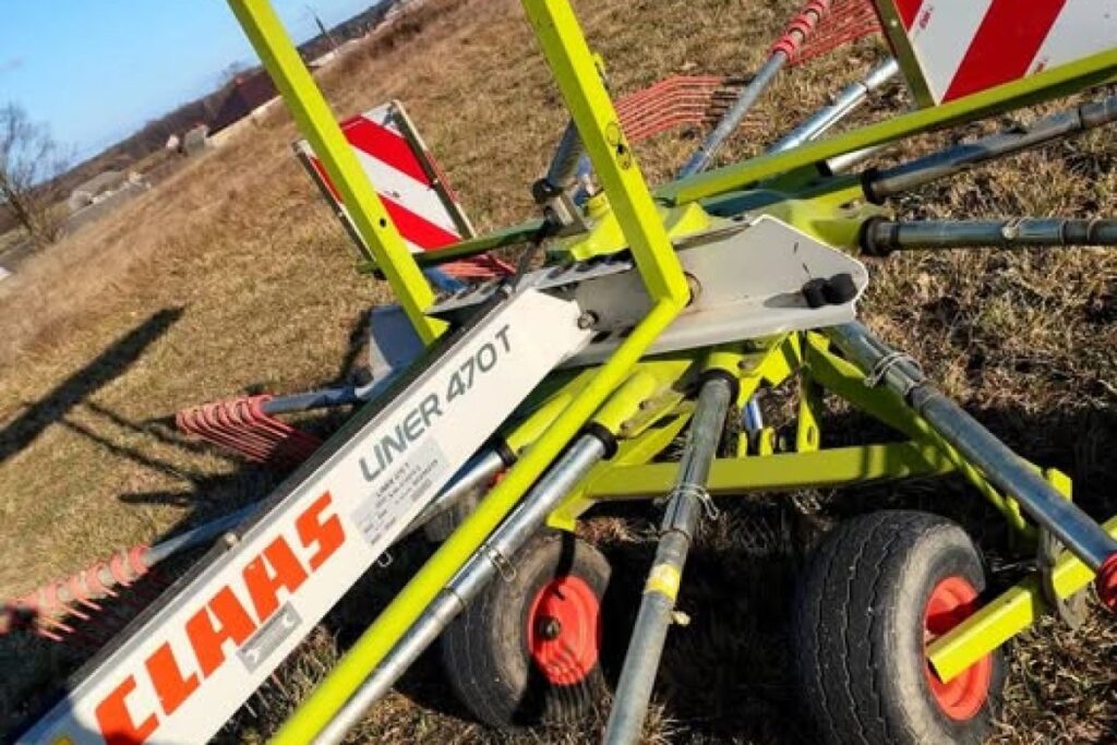 agricultural hay rake