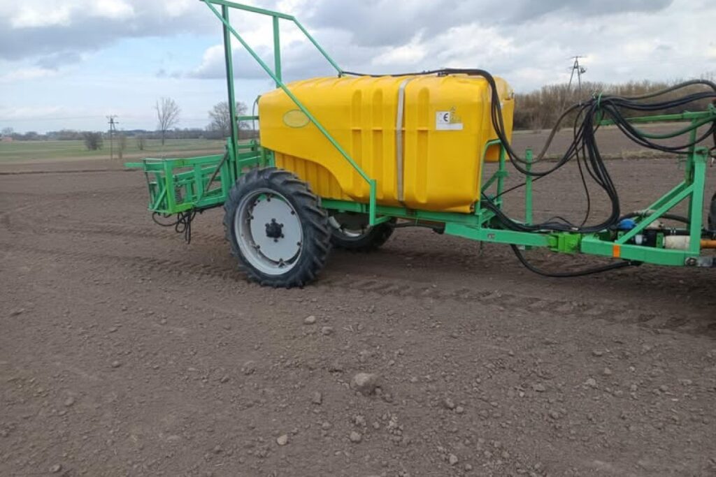 agricultural sprayer