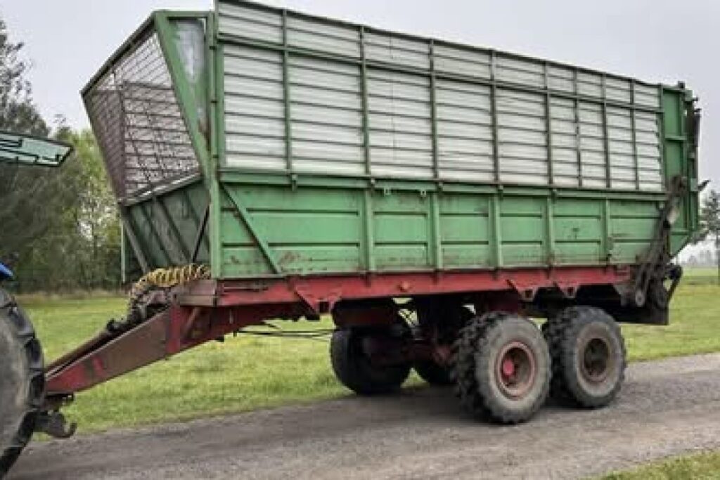 farm trailer spreader