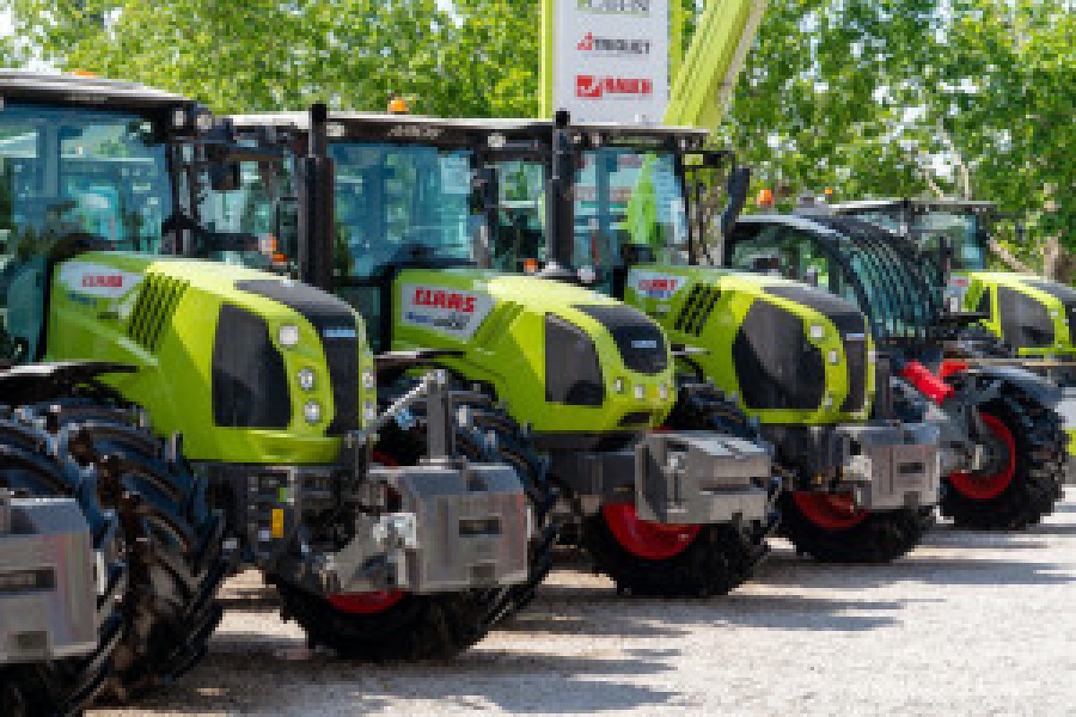 tractors trucks delivery