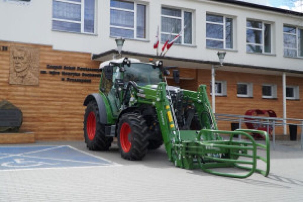 electric tractor school