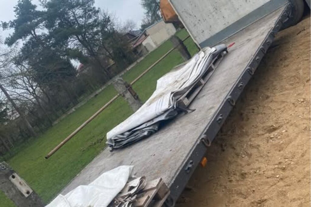 truck mounted forklift