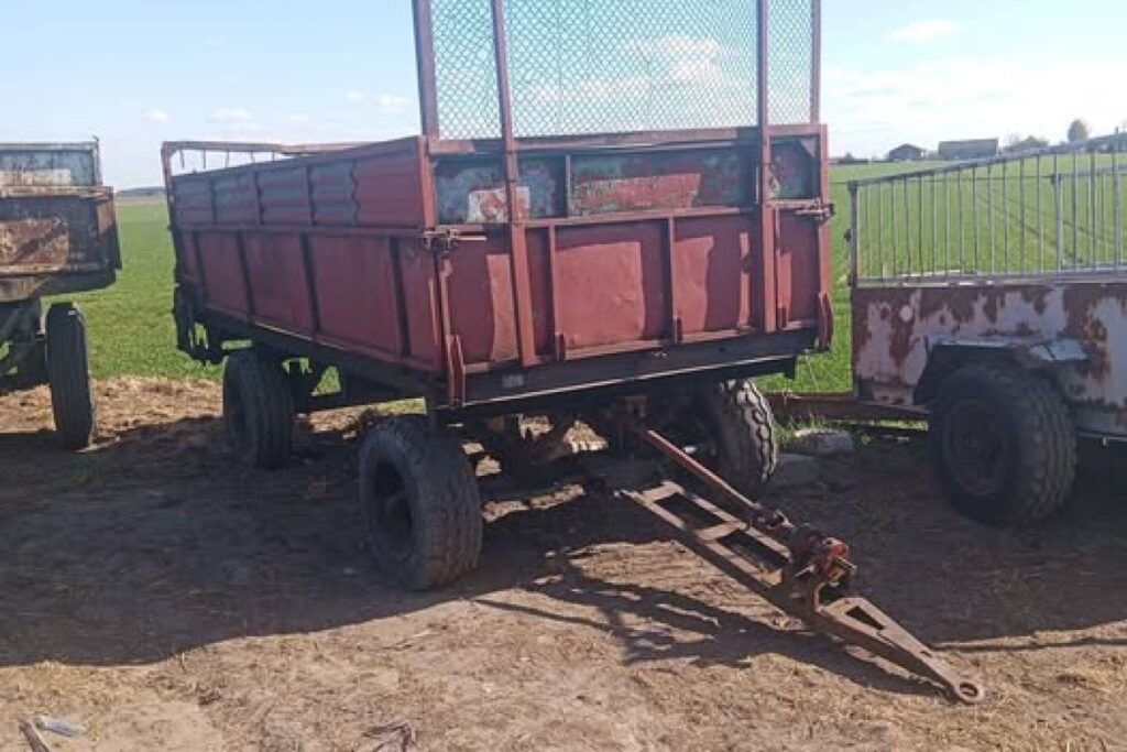 manure spreader