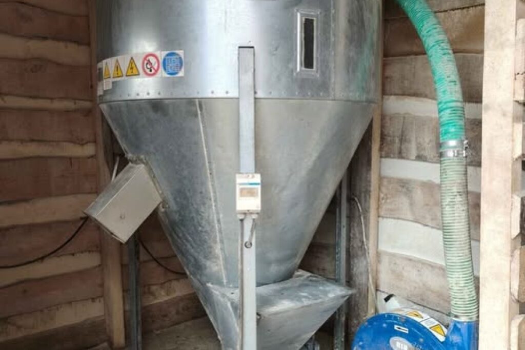 feed mixer machine