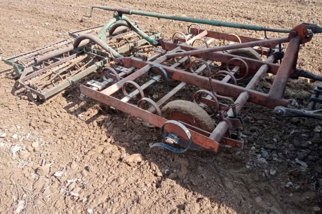 agricultural cultivator