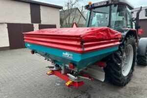 fertilizer spreader