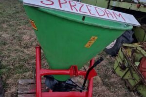 fertilizer spreader