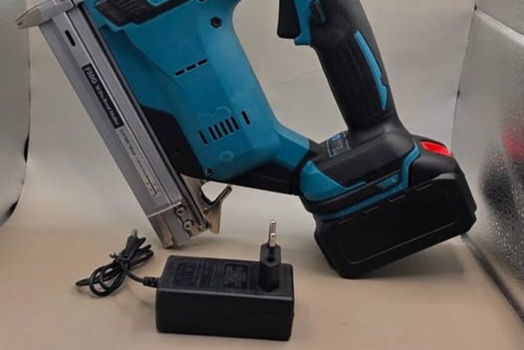 cordless nail gun