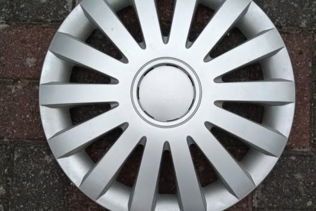 car hubcaps