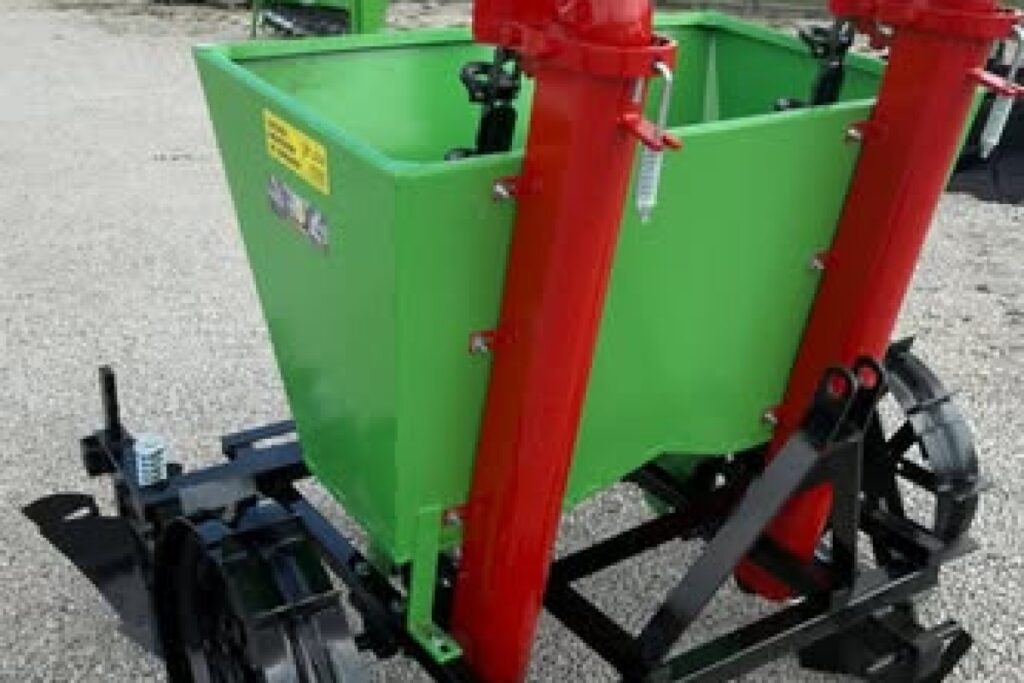 potato planter machine