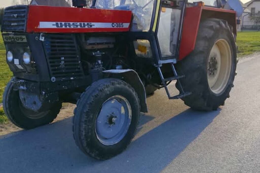 ursus tractor