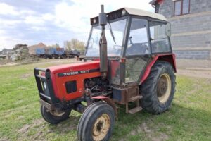 Zetor tractor