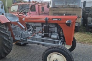 ursus tractor