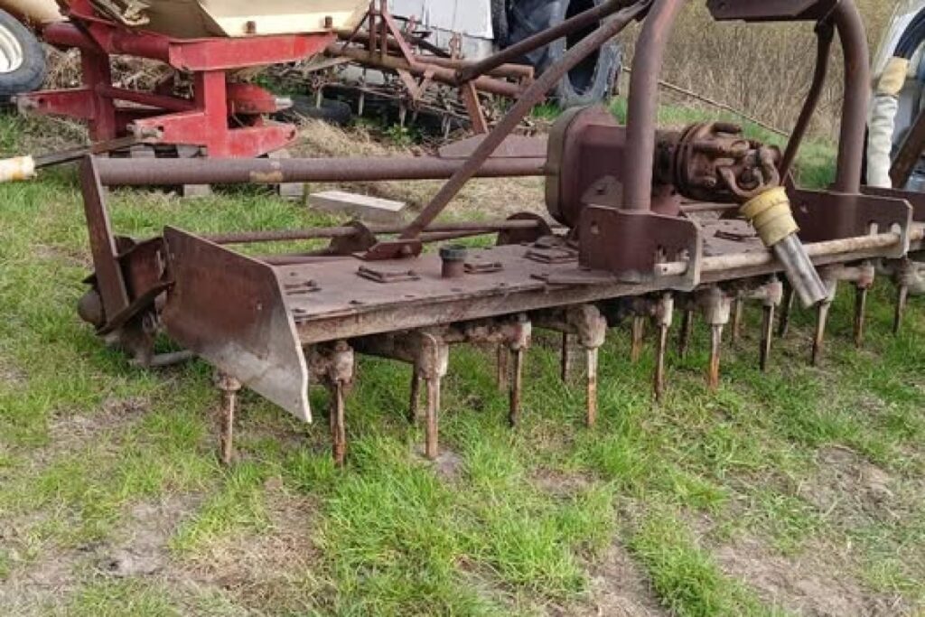 agricultural harrow spreader