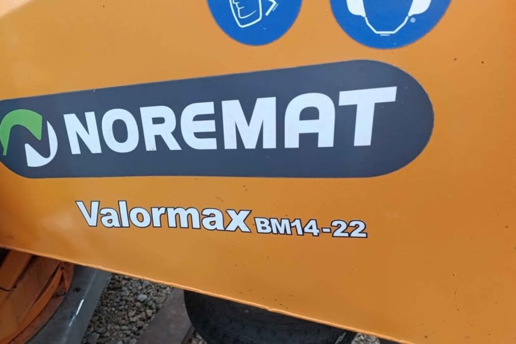 forest chipper machine