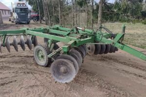 agricultural disc harrow