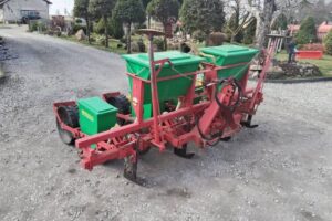 corn seeder machine