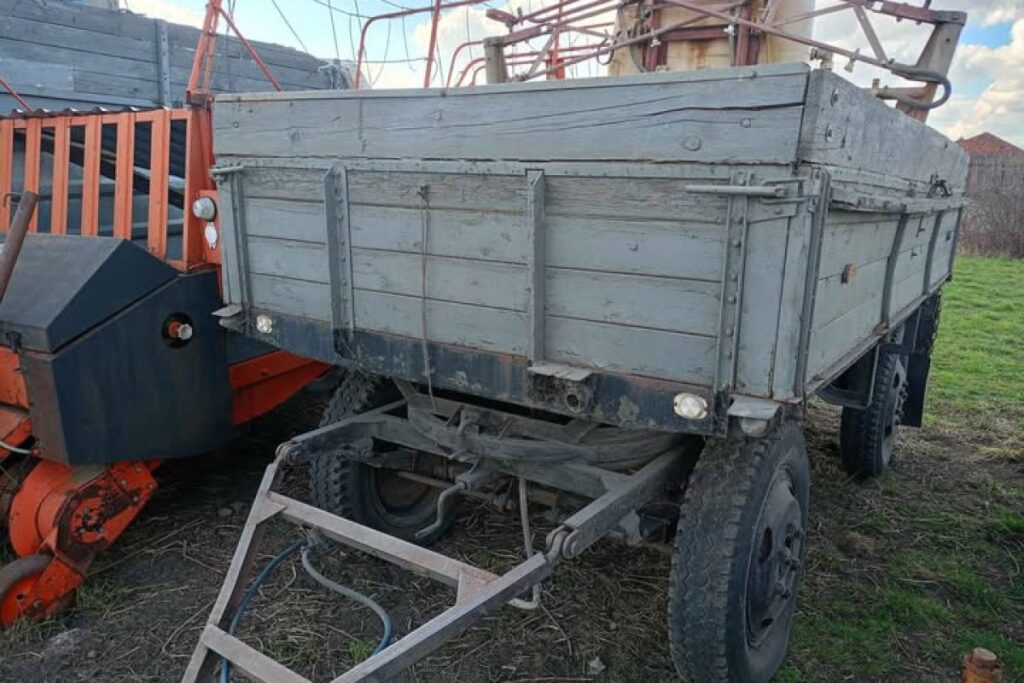 agricultural trailer