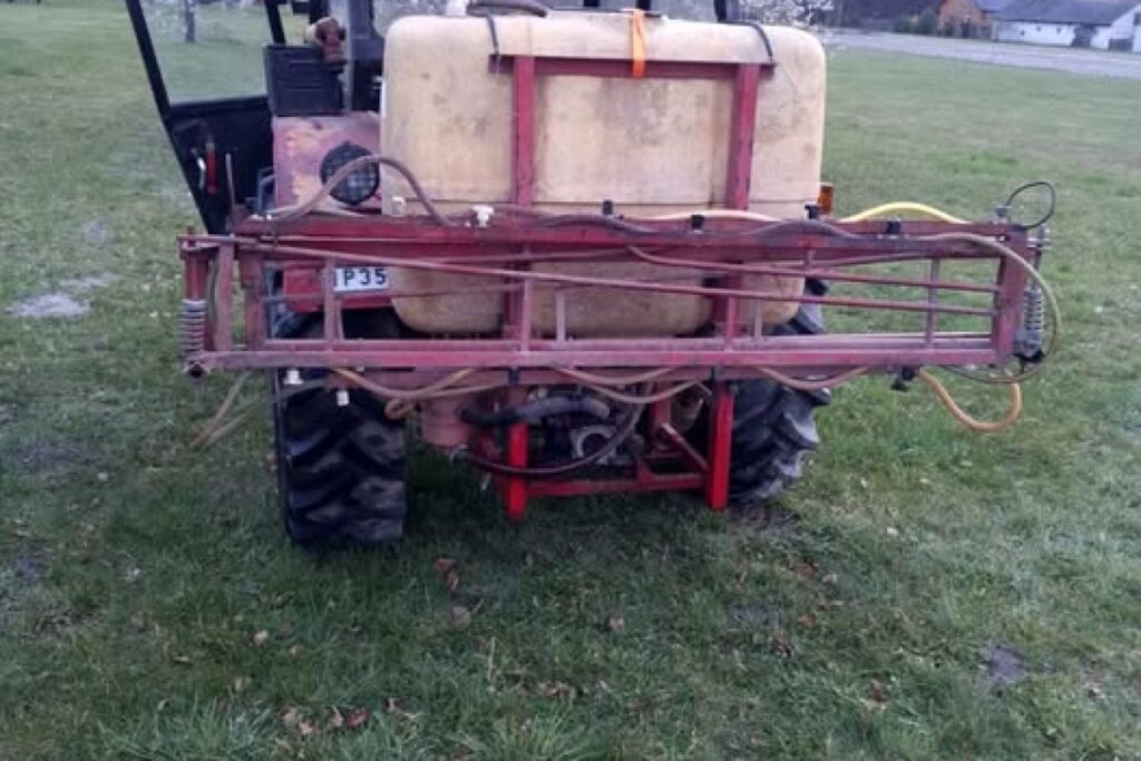 agricultural sprayer