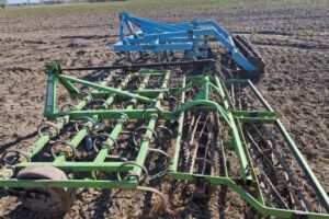 agricultural cultivator