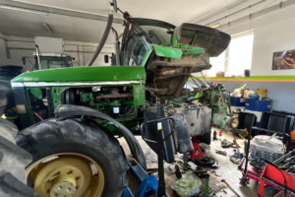 tractor repair workshop